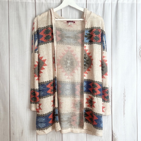 Beige Aztec Cardigan - Picture 5 of 6